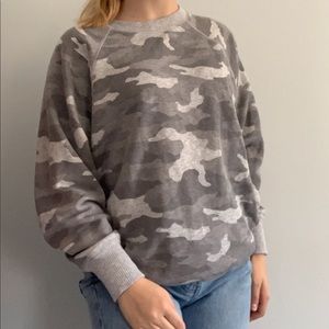 american eagle grey camo sweatshirt